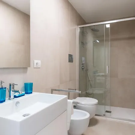 Lolita's Beachfront Loft By Wonderful Italy *