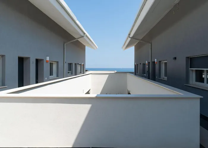 Lolita's Beachfront Loft By Wonderful Italy Apartament *