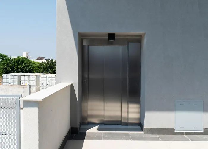 Apartament Lolita's Beachfront Loft By Wonderful Italy *