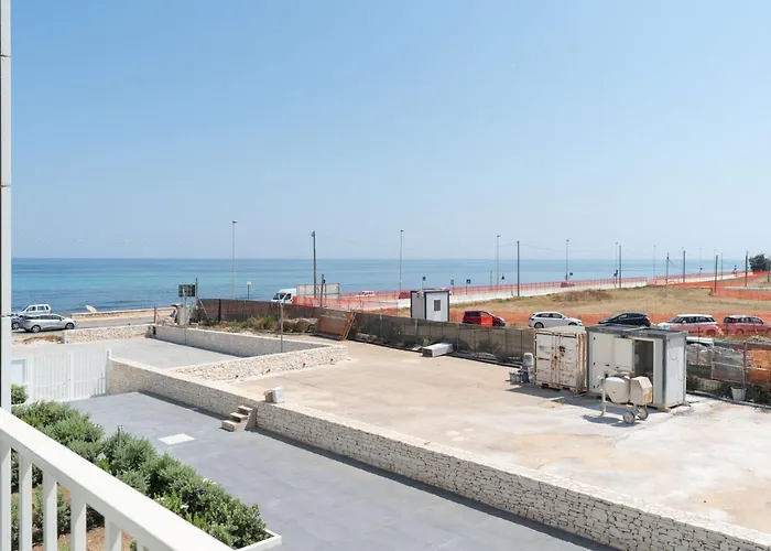 Lolita's Beachfront Loft By Wonderful Italy Bari