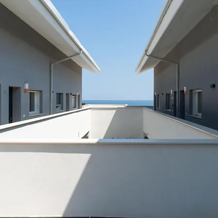 Lolita's Beachfront Loft By Wonderful Italy Lejlighed *